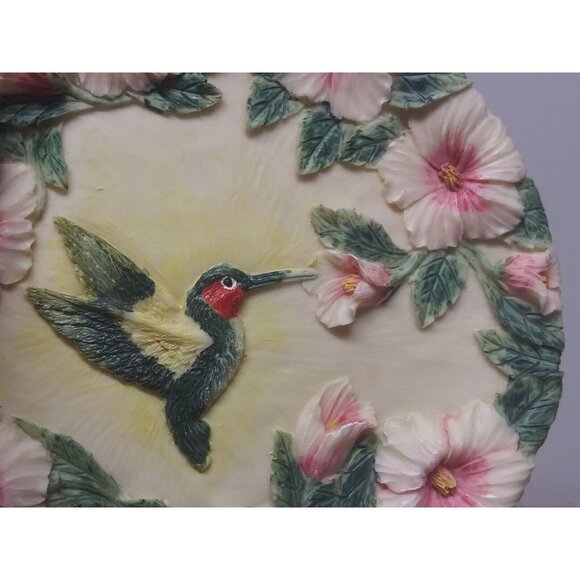 Hummingbird Plates 2 decorative Collector VTG 1997 Popular Imports 3D EUC - Picture 10 of 14